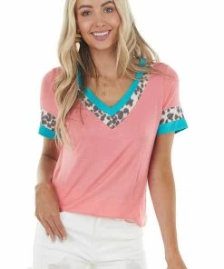 Lovely Melody Dark Coral Ringer V Neck Top With Leopard Print Contrast