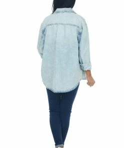 Wishlist Light Wash Button Up Denim Jacket With Pockets 16 Wishlist Light Wash Button Up Denim Jacket With Pockets