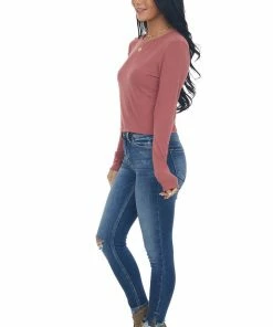 Charlotte Avery Dark Mauve Long Sleeve Textured Cropped Knit Top 33 Charlotte Avery Dark Mauve Long Sleeve Textured Cropped Knit Top