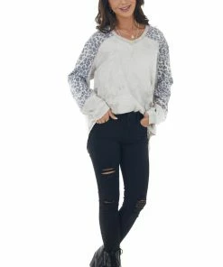 Easel Tops Grey Tie Dye And Animal Print Long Sleeve Top 14 Easel Tops Grey Tie Dye And Animal Print Long Sleeve Top