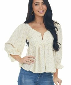Entro Tops Lemon And Cream Ditsy Floral Peasant Top