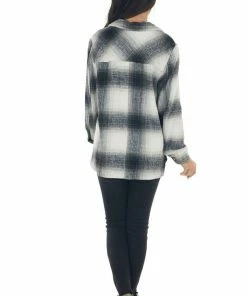 Umgee Black Plaid Button Down Brushed Shirt Jacket Tops 32 Umgee Black Plaid Button Down Brushed Shirt Jacket Tops