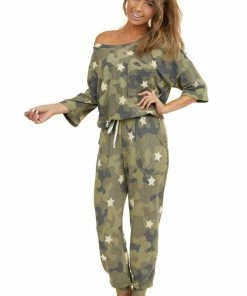 Entro Tops Olive Camo And Star Print Short Sleeve Top With Front Pocket