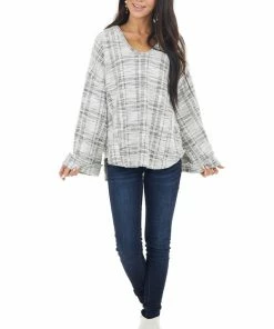 Peach Love Black And Ivory Long Loose Sleeve Knit Top With Hood