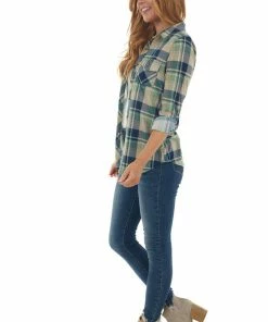 Fashion Cargo Tops Pistachio And Navy Plaid Top With Chest Pocket