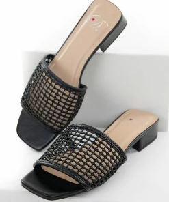 FORTUNE DYNAMIC Black Loose Woven Strap Slip On Sandals With Low Heel