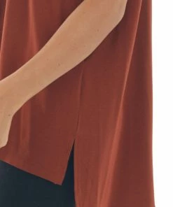 ANGIE Rust Oversized V Neck Short Sleeve Top