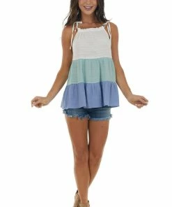Hailey & Co Pearl Colorblock Textured Sleeveless Woven Top