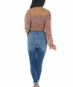 Illa Illa Dusty Rose Floral Print Ruched Front Crop Top Tops