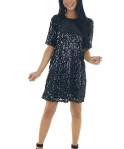 Vine & Love Dresses Black Sequined Short Puff Sleeve Shift Dress 31 Vine & Love Dresses Black Sequined Short Puff Sleeve Shift Dress