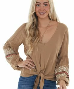 BiBi Peanut Printed Sleeve Top With Front Tie
