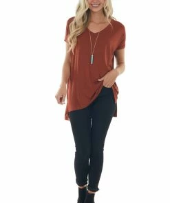 ANGIE Rust Oversized V Neck Short Sleeve Top