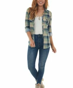 Fashion Cargo Tops Pistachio And Navy Plaid Top With Chest Pocket