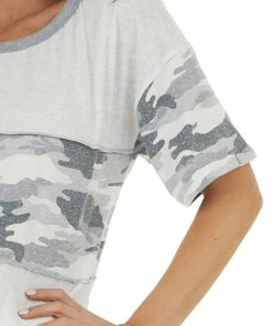 BiBi Tops Ivory Camo Print Short Sleeve Knit Top With Stitching Detail