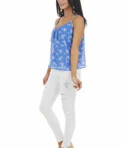 Lush Clothing Cornflower Floral Print Sleeveless Blouse With Tie Detail Tops 28 Lush Clothing Cornflower Floral Print Sleeveless Blouse With Tie Detail Tops