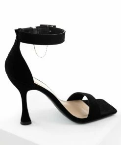 FORTUNE DYNAMIC Shoes Black Nubuck Buckle Chain Square Toed Heels