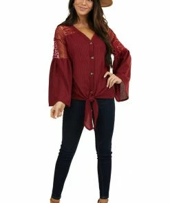 Supreme Fashion Wine Waffle Knit Top With Long Sleeves And Lace Contrast
