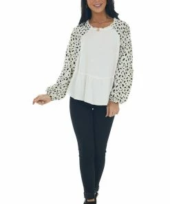Umgee Tops Off White Animal Print Bubble Sleeve Linen Top