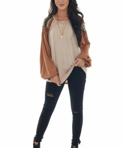 Easel Tops Light Khaki Colorblock Bubble Sleeve Knit Top