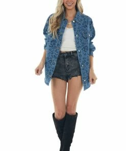 Davi & Dani Dark Wash Leopard Print Oversized Denim Jacket 30 Davi & Dani Dark Wash Leopard Print Oversized Denim Jacket