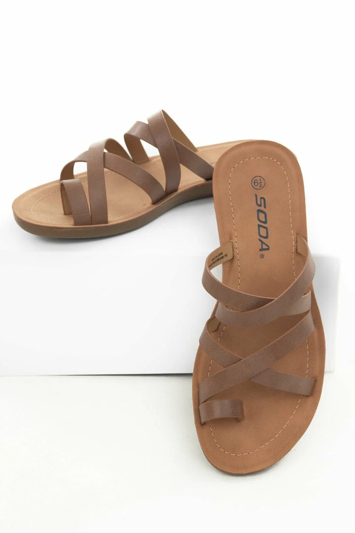 FORTUNE DYNAMIC Sepia Open Toe Leather Strappy Flat Sandals Shoes 7 FORTUNE DYNAMIC Sepia Open Toe Leather Strappy Flat Sandals Shoes