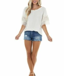 BiBi Tops Ivory Leopard Print Short Sleeve Waffle Knit Top With Lace