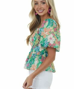 Flying Tomato Kelly Green Floral Peplum Top With Bubble Sleeves