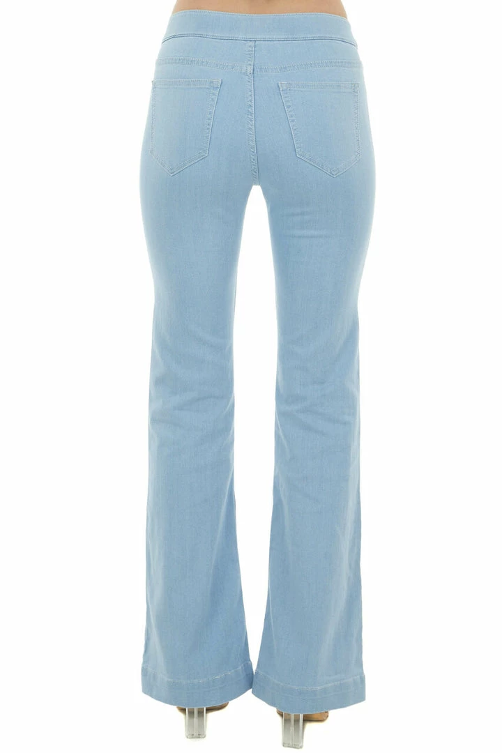 Cello Jeans Bottoms Light Wash Mid Rise Stretchy Denim Jeggings 7 Cello Jeans Bottoms Light Wash Mid Rise Stretchy Denim Jeggings