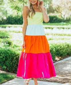 Aakaa Lime Colorblock Sleeveless Tiered Midi Dress