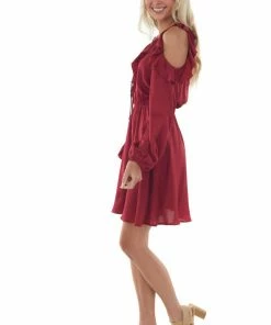 Hailey & Co Maroon Red Cold Shoulder V Neck Short Dress