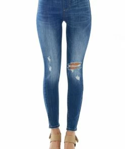 Judy Blue Bottoms Medium Wash Mid Rise Distressed Knee Jeggings