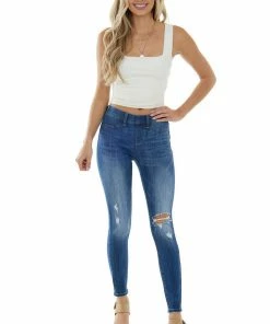 Judy Blue Bottoms Medium Wash Mid Rise Distressed Knee Jeggings