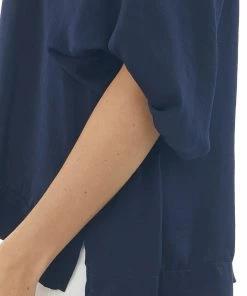 Umgee Tops Navy Puff Sleeve Blouse With Side Slits 13 Umgee Tops Navy Puff Sleeve Blouse With Side Slits