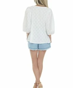 Davi & Dani Off White Eyelet Lace 3/4 Sleeve Knit Top
