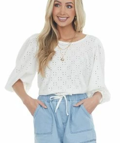 Davi & Dani Off White Eyelet Lace 3/4 Sleeve Knit Top