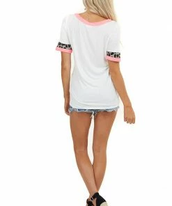 BiBi Tops Off White And Leopard Print Short Sleeve V Neck Knit Top 26 BiBi Tops Off White And Leopard Print Short Sleeve V Neck Knit Top