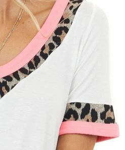 BiBi Tops Off White And Leopard Print Short Sleeve V Neck Knit Top 27 BiBi Tops Off White And Leopard Print Short Sleeve V Neck Knit Top