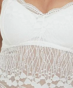 Trend Notes Off White Padded Sweetheart Neck Lace Bralette