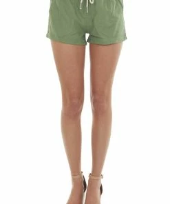 Trend Notes Olive Rope Drawstring Pocket Linen Shorts