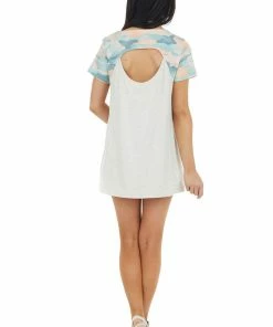 Vanilla Bay Light Grey Colorblock Camo Short Sleeve Cut Out Knit Top 24 Vanilla Bay Light Grey Colorblock Camo Short Sleeve Cut Out Knit Top