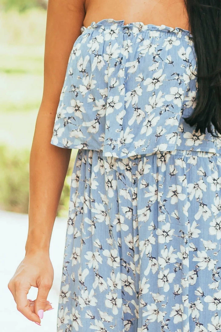 She + Sky Powder Blue Floral Sleeveless Smocked Jumpsuit Dresses 8 She + Sky Powder Blue Floral Sleeveless Smocked Jumpsuit Dresses