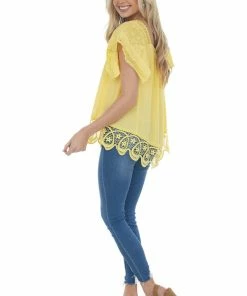 Davi & Dani Sunshine Square Neck Scalloped Lace Blouse Tops